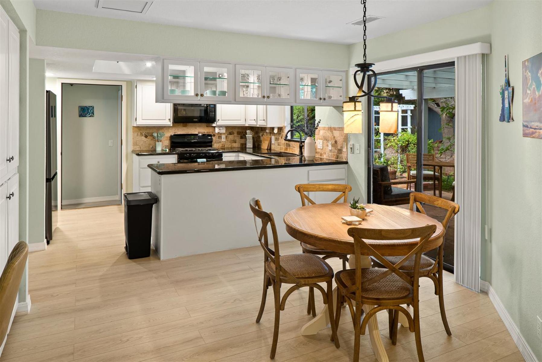 Spacious W Sedona 4 Bedroom Contemporary House! Exterior photo