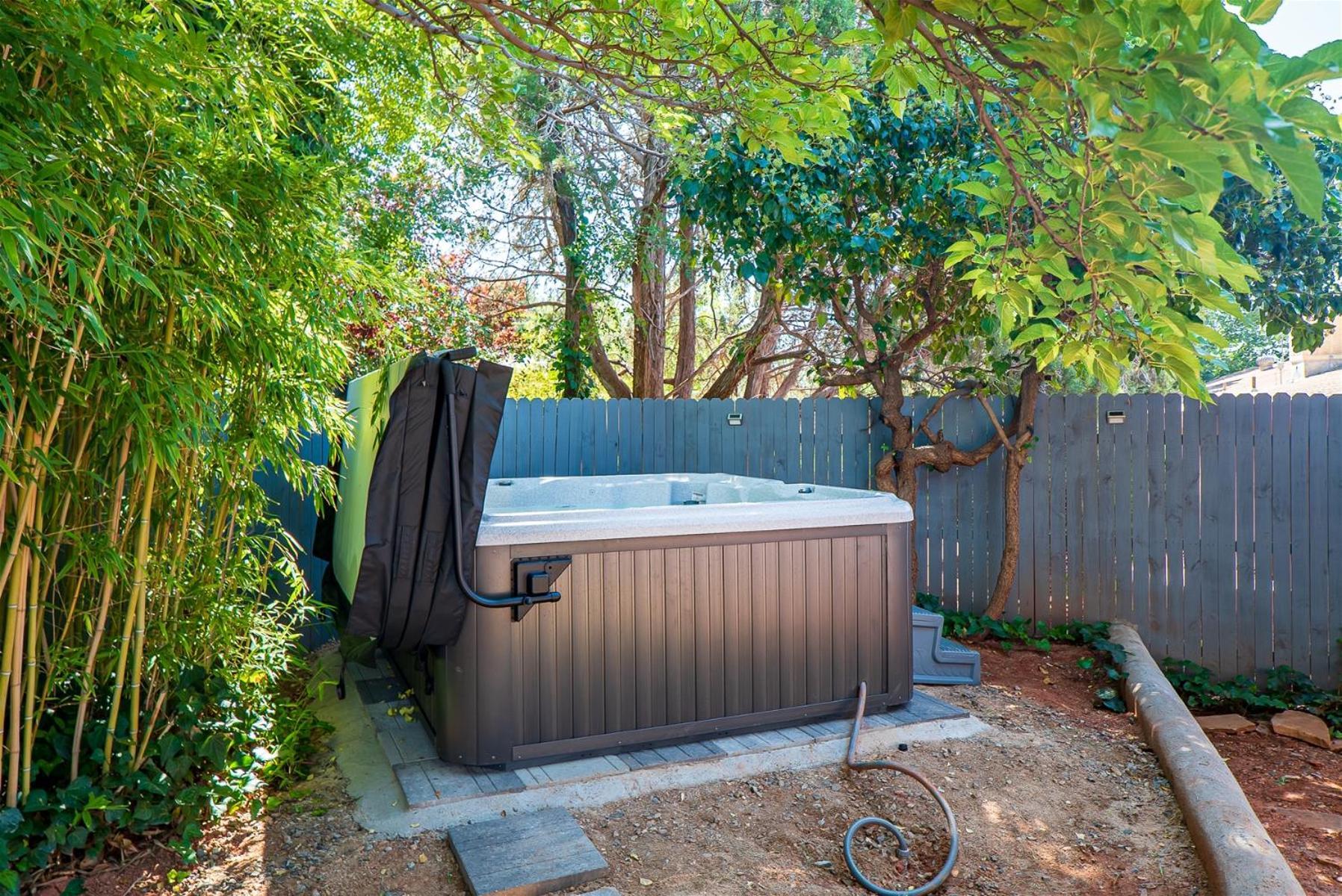 Spacious W Sedona 4 Bedroom Contemporary House! Exterior photo